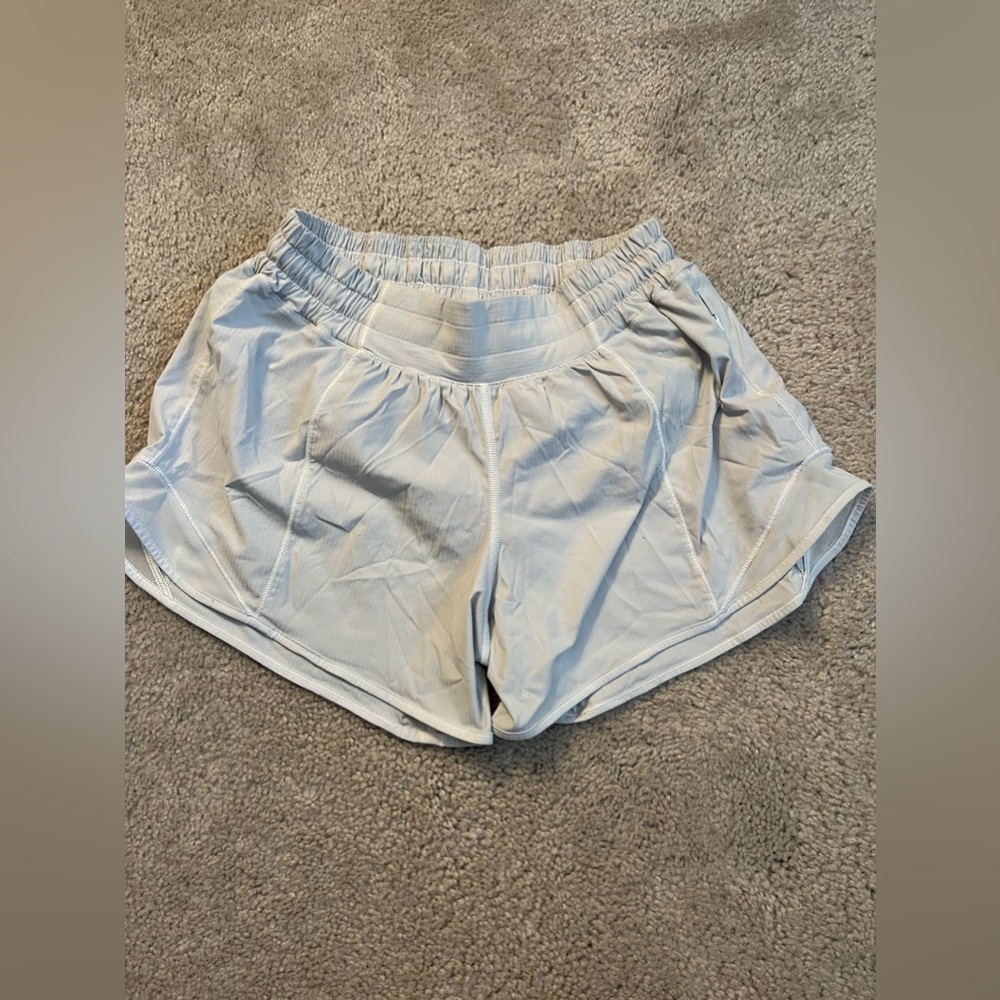 Lululemon Hotty Low Rise Hot Shorts 3” White